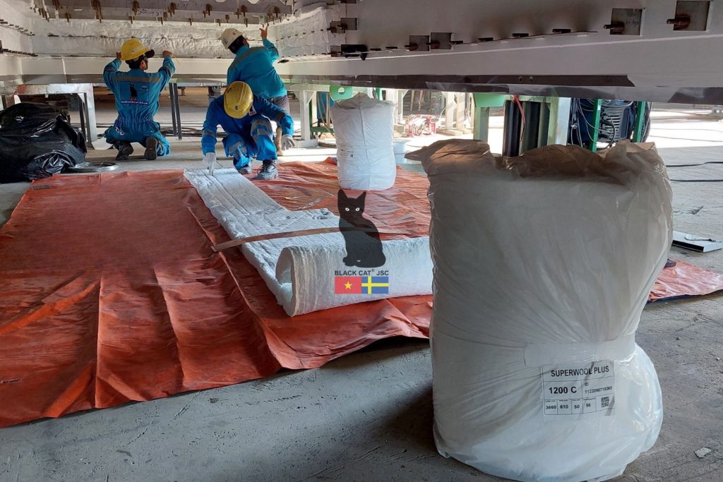 Highlighted Project: Black Cat Insulation Technical JSC carried out thermal insulation installation for the Heat Recovery Steam Generator (HRSG) at a gas-fired power plant.
