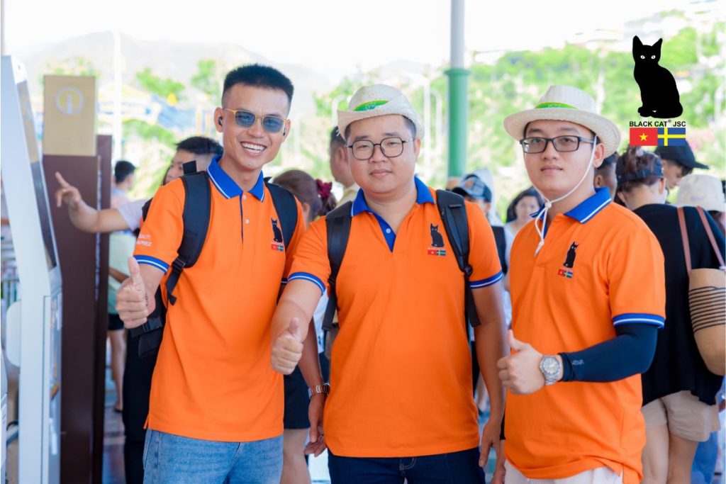 Black Cat JSC employees posing for a commemorative photo at the VinWonders Nha Trang complex